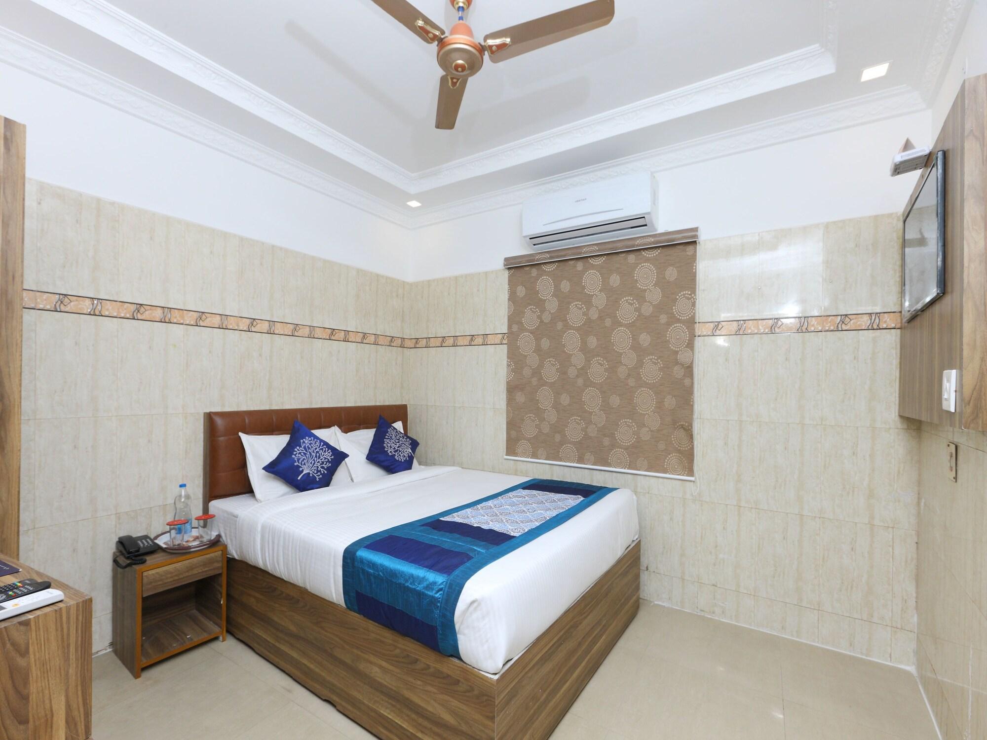 Hotel Oyo 11437 Gmt Centre Chennai